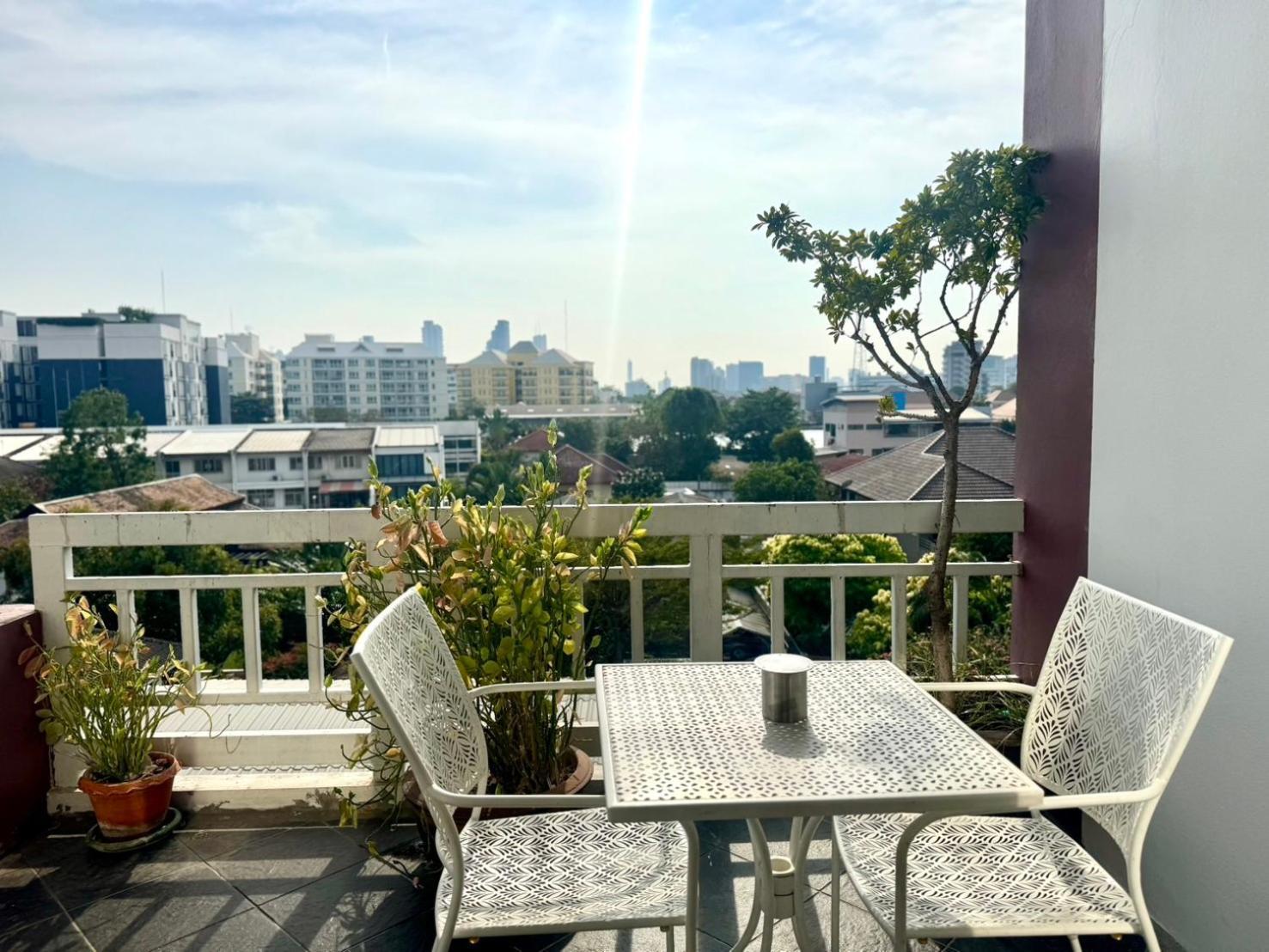 Baan Sabai Rama IV Apartment Bangkok Eksteriør bilde